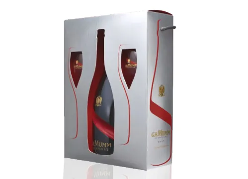 Kit Champagne G.H. Mumm Grand Cordon 750ml + 2 taças